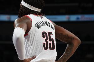 阿夫迪亚:很想念罗威 希望他能保持健康 我们非常需要他